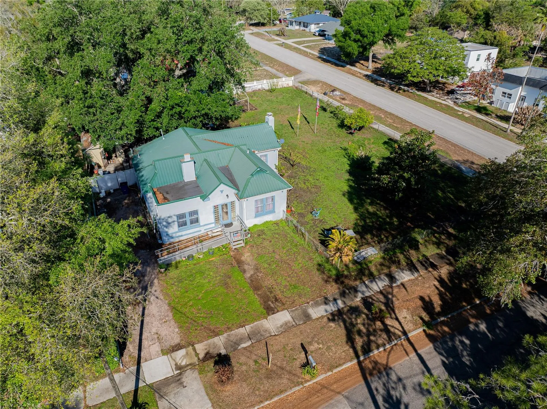 530 S 7th Street Lake Wales FL 33853