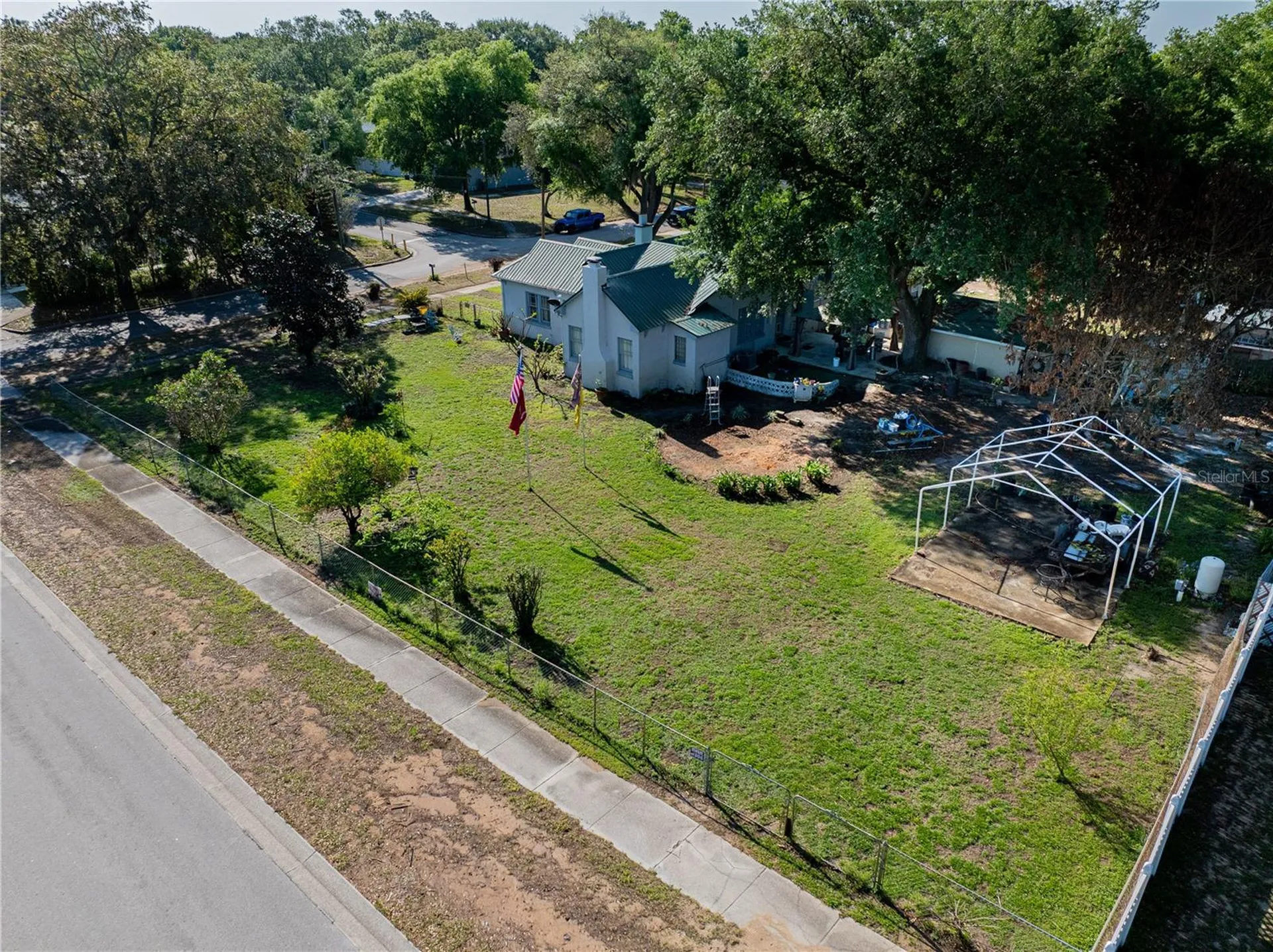 530 S 7th Street Lake Wales FL 33853