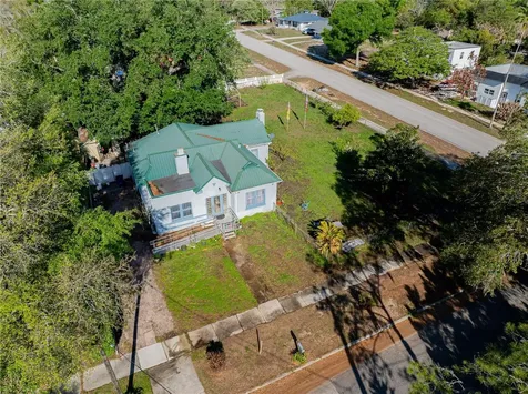 530 S 7th Street Lake Wales FL 33853