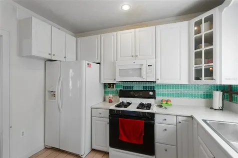 530 S 7th Street Lake Wales FL 33853