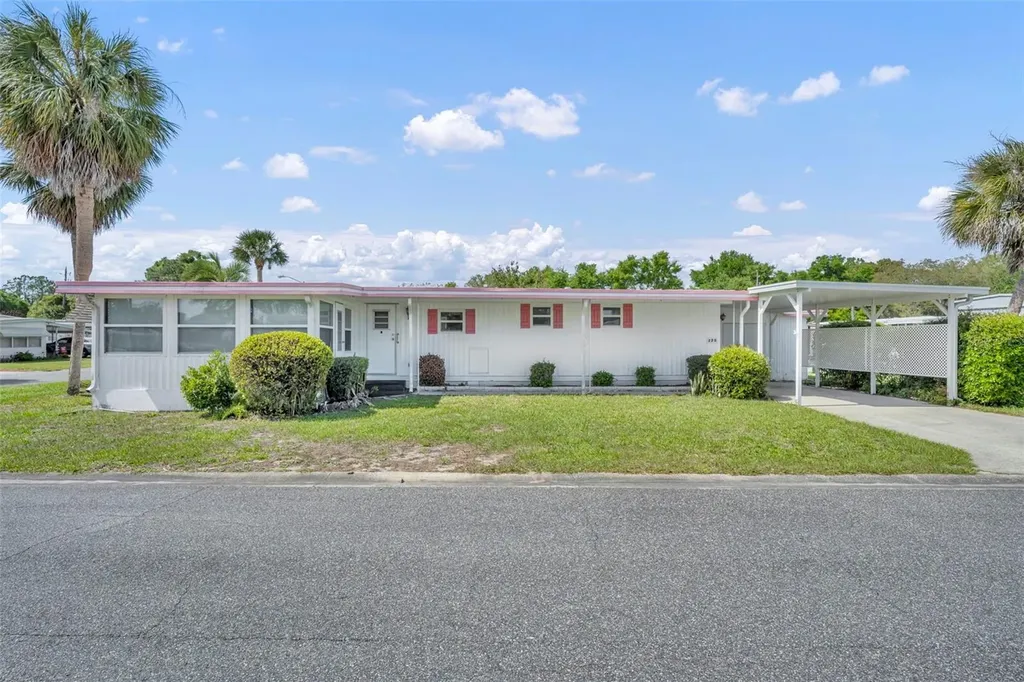 270 Palai Avenue Leesburg FL 34788