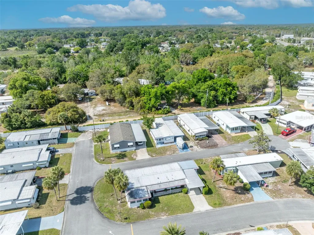 270 Palai Avenue Leesburg FL 34788