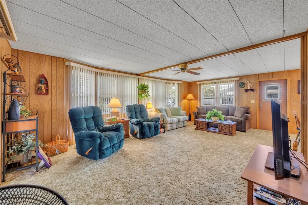 270 Palai Avenue Leesburg FL 34788