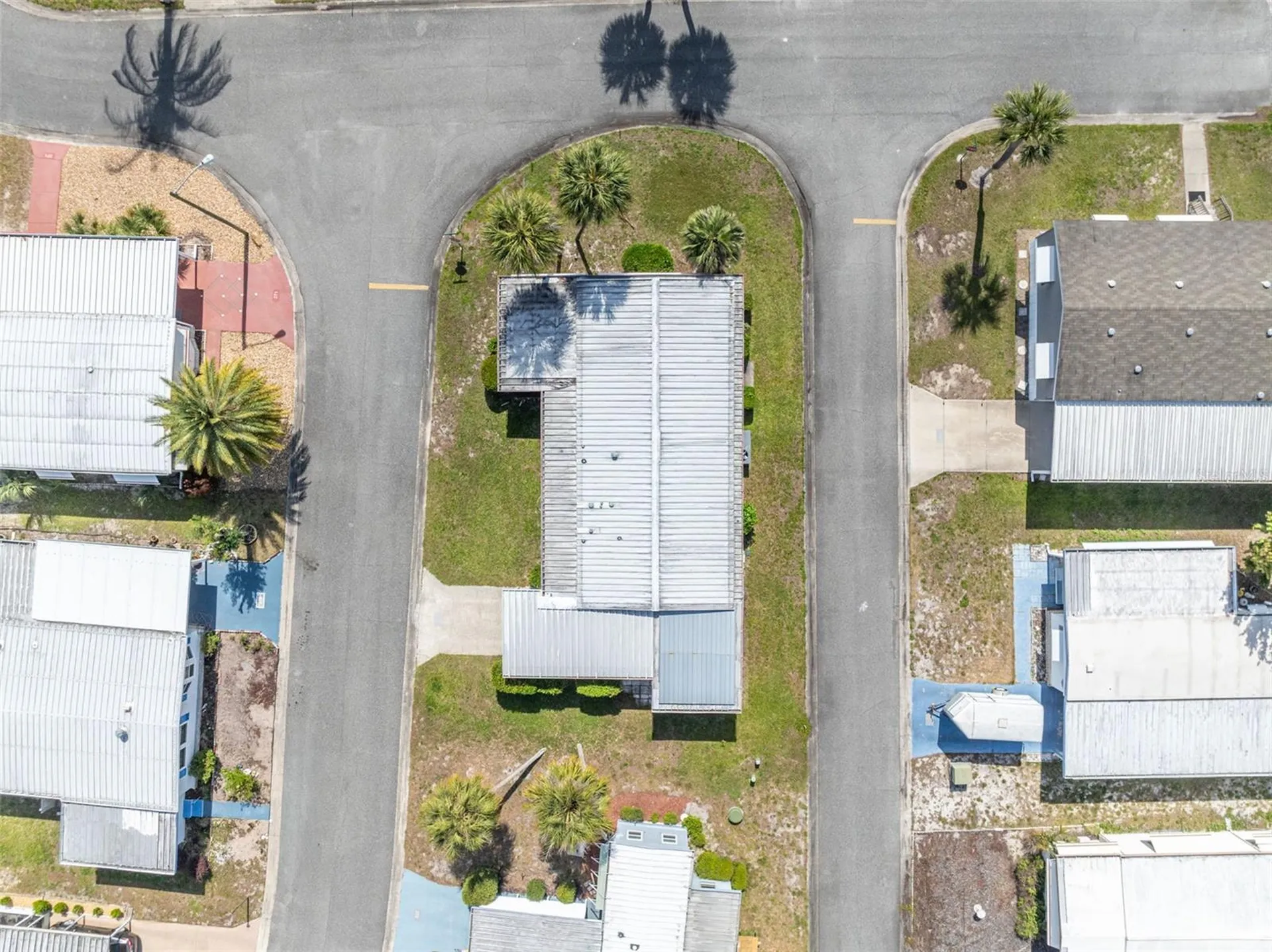 270 Palai Avenue Leesburg FL 34788
