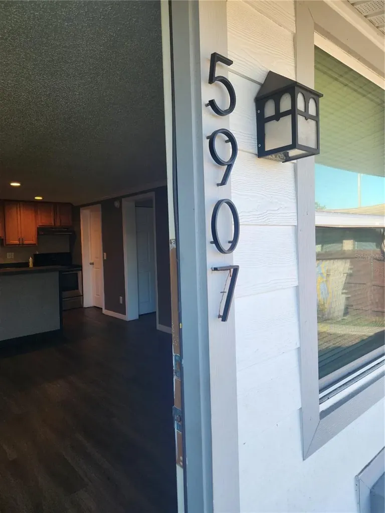 5901 Bryce Lane Tampa FL 33615