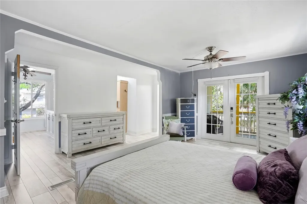 516 5th Avenue N Safety Harbor FL 34695