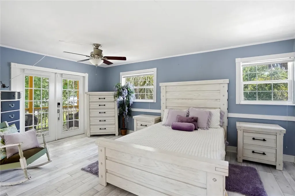 516 5th Avenue N Safety Harbor FL 34695