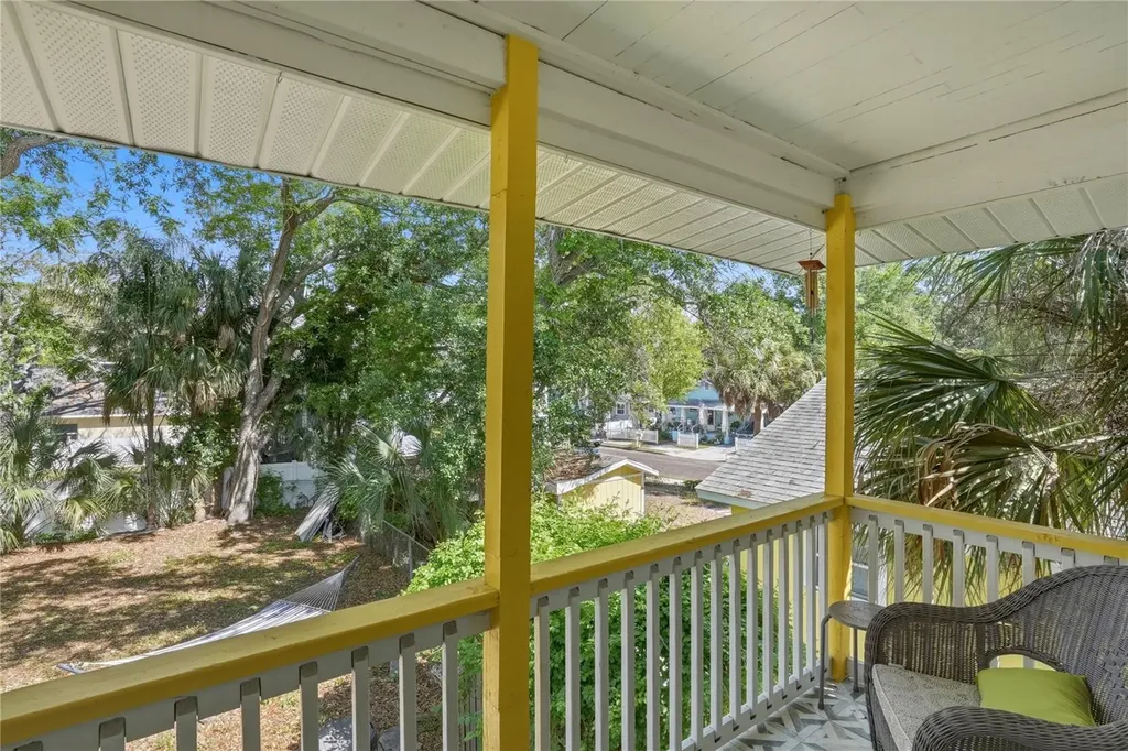 516 5th Avenue N Safety Harbor FL 34695
