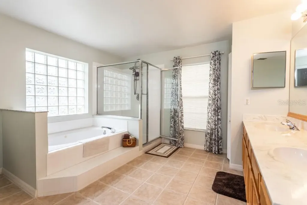 5 Whetstone Lane Palm Coast FL 32164