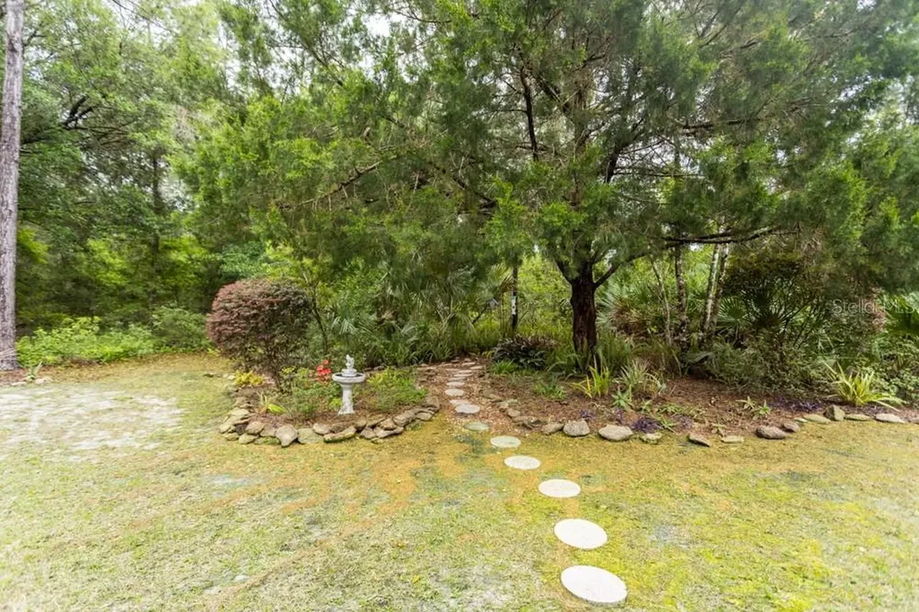 5 Whetstone Lane Palm Coast FL 32164