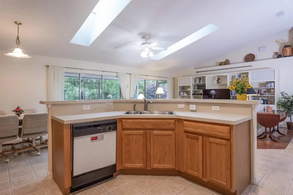 5 Whetstone Lane Palm Coast FL 32164