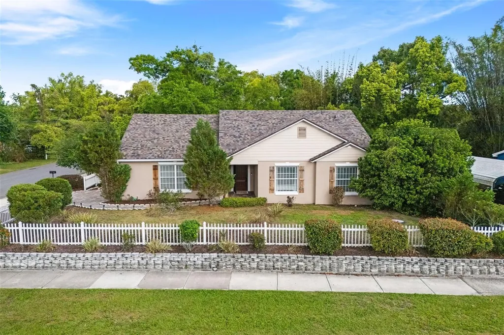 870 Carlson Drive Orlando FL 32804