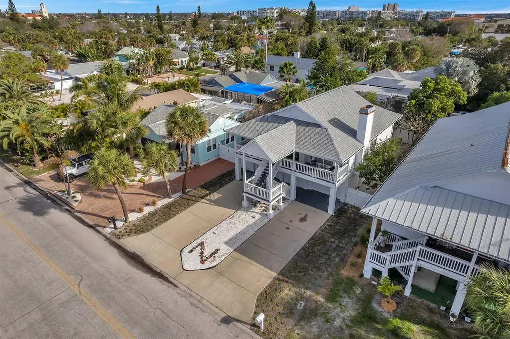 7615 Coquina Way St Pete Beach FL 33706