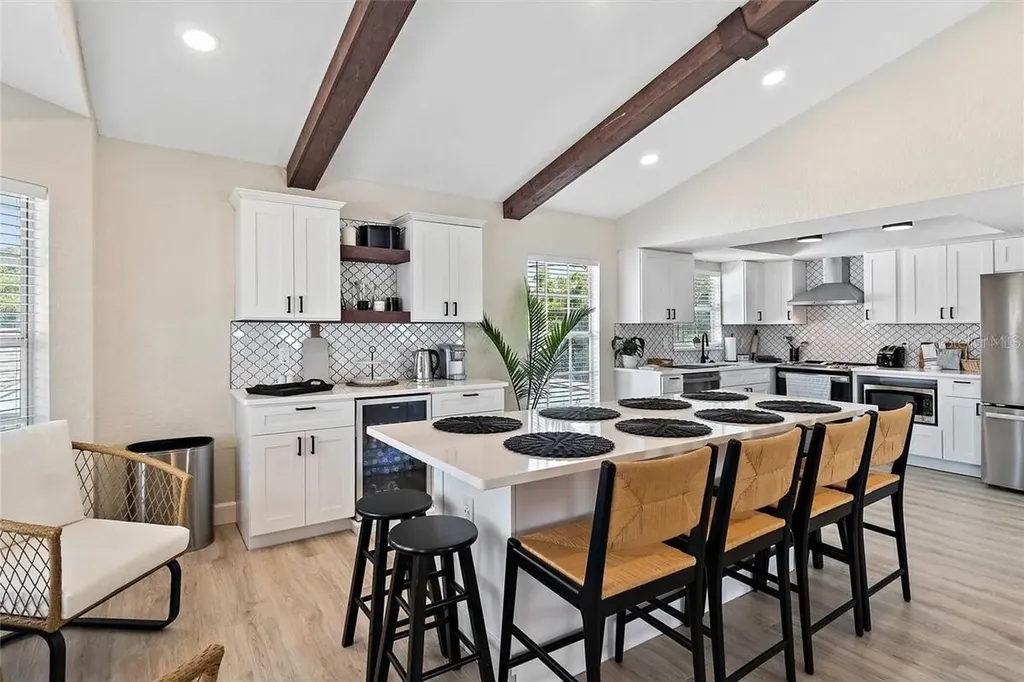 7615 Coquina Way St Pete Beach FL 33706