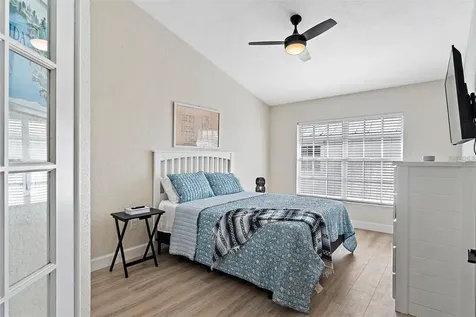 7615 Coquina Way St Pete Beach FL 33706