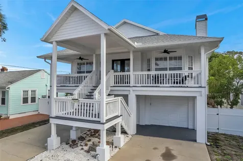7615 Coquina Way St Pete Beach FL 33706