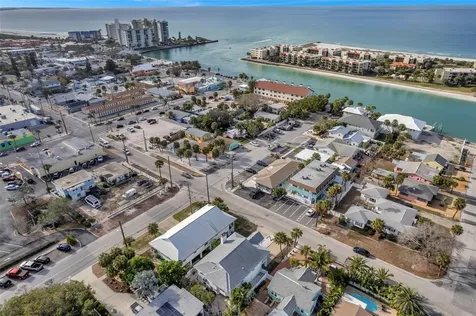 7615 Coquina Way St Pete Beach FL 33706