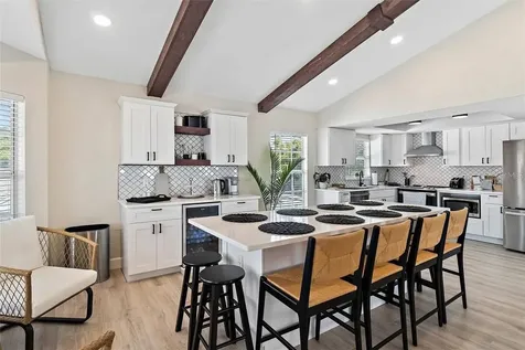 7615 Coquina Way St Pete Beach FL 33706