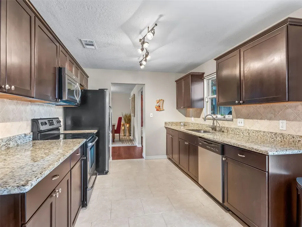 7604 NW 14th Ocala FL 34482