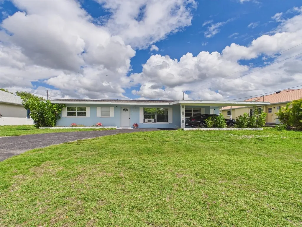 420 Greenwich Avenue NW Port Charlotte FL 33952