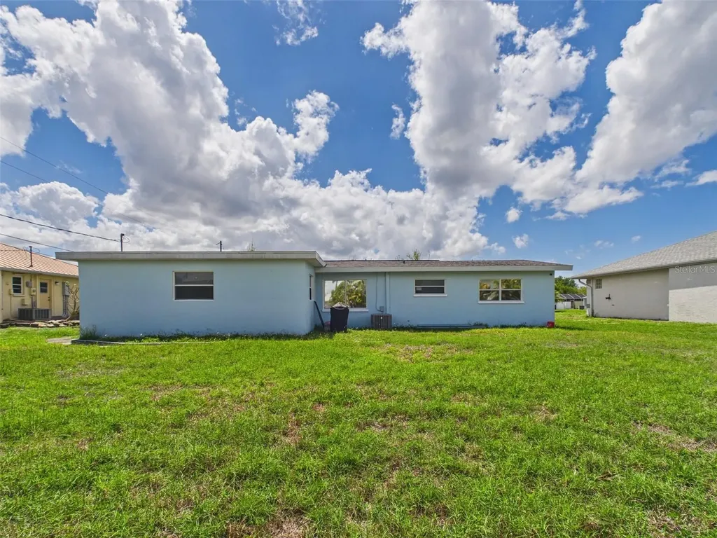 420 Greenwich Avenue NW Port Charlotte FL 33952