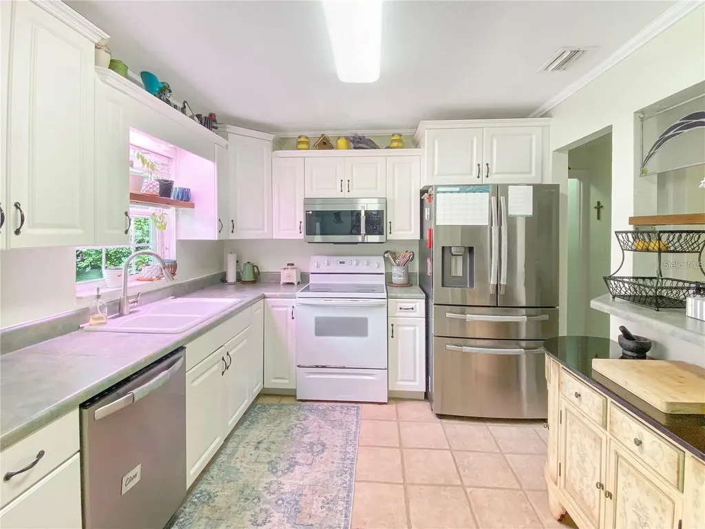 228 SE Oak Hill Street Lake City FL 32025