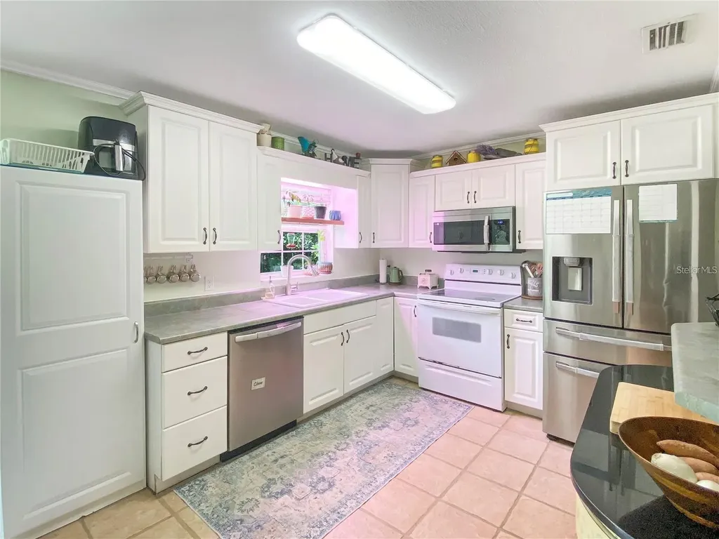 228 SE Oak Hill Street Lake City FL 32025