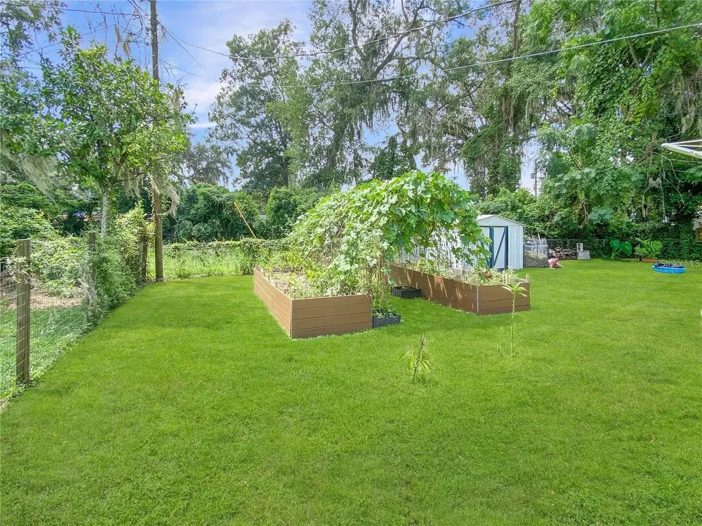 228 SE Oak Hill Street Lake City FL 32025