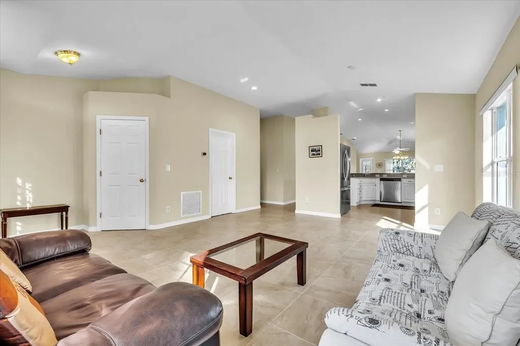 8571 Gassner Way Lehigh Acres FL 33972