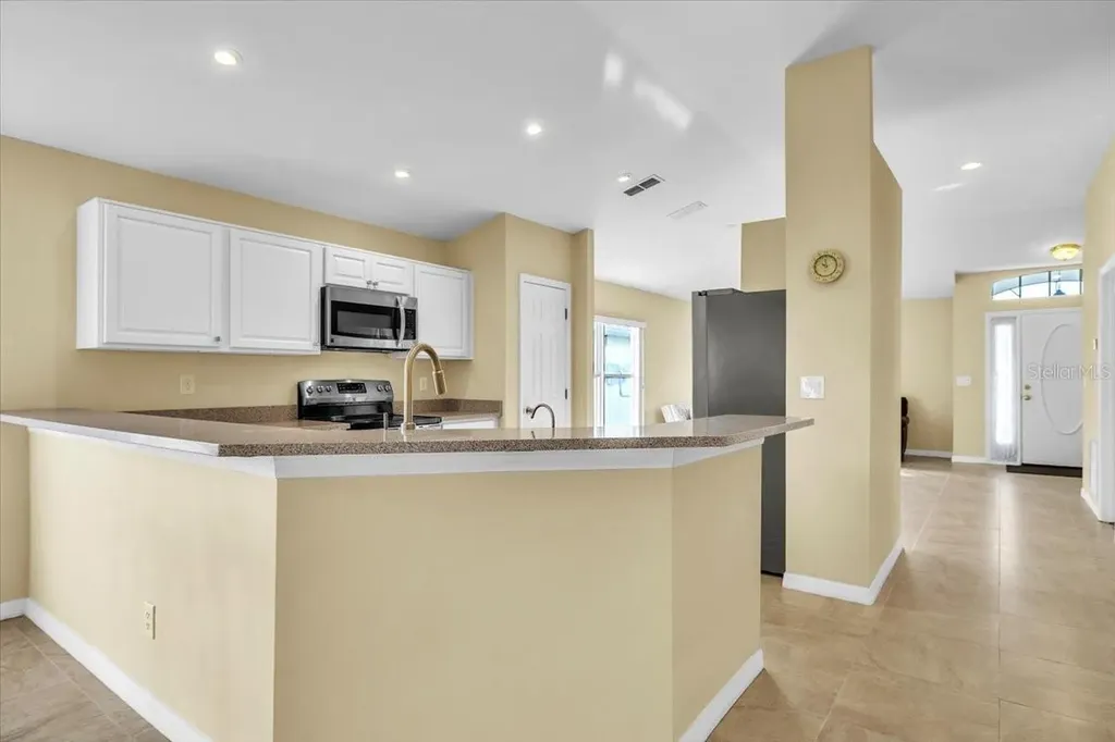 8571 Gassner Way Lehigh Acres FL 33972