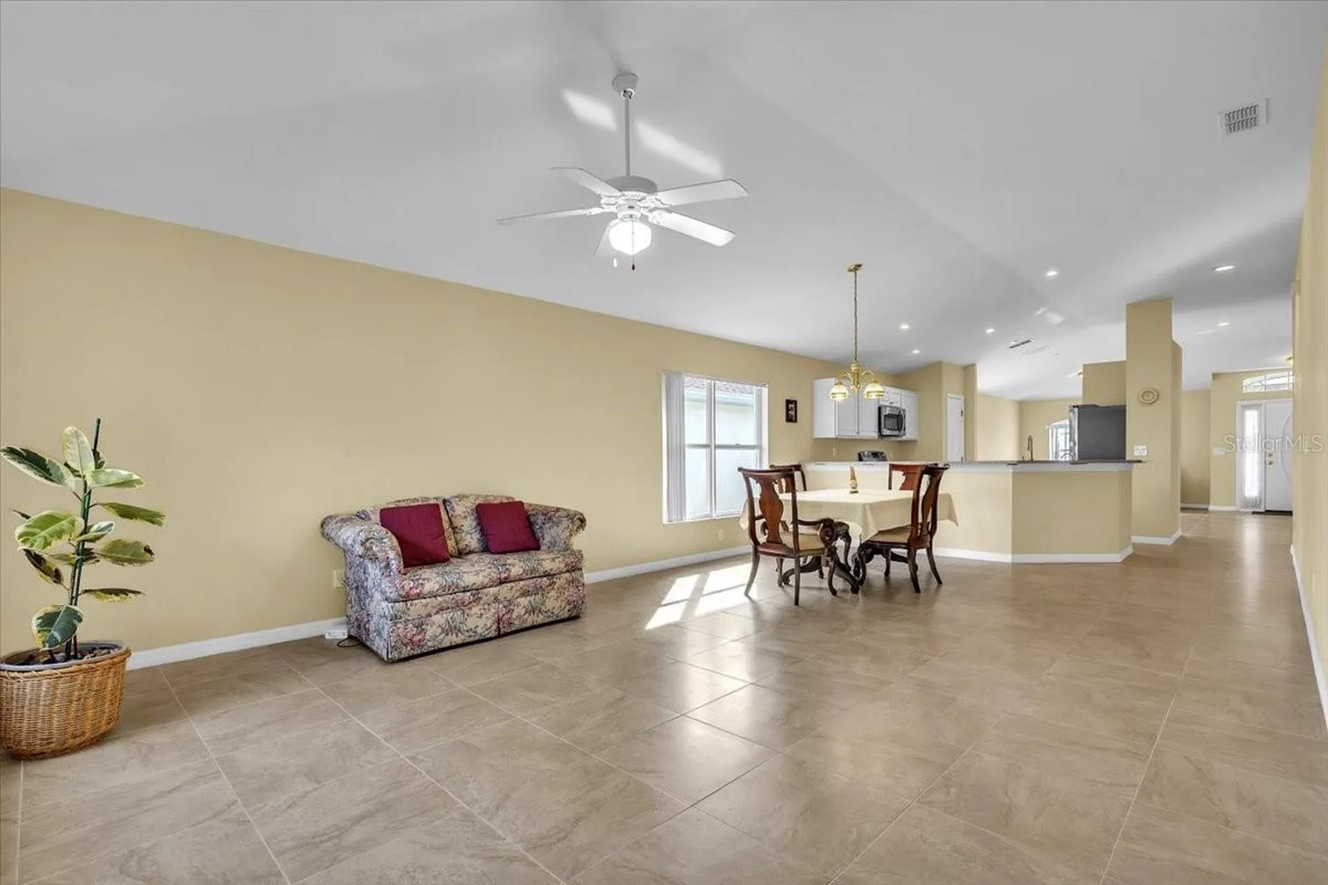 8571 Gassner Way Lehigh Acres FL 33972