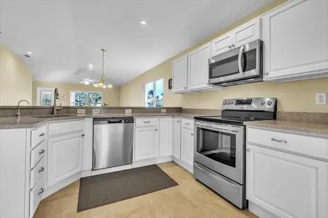 8571 Gassner Way Lehigh Acres FL 33972