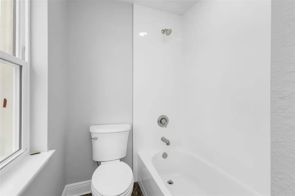 301 E Virginia Avenue Punta Gorda FL 33950