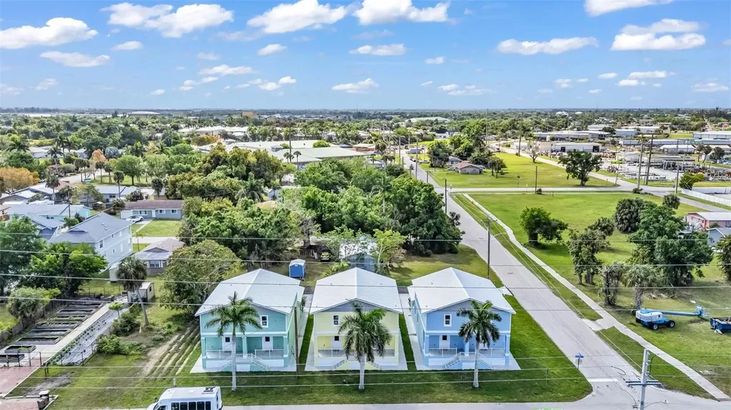 301 E Virginia Avenue Punta Gorda FL 33950