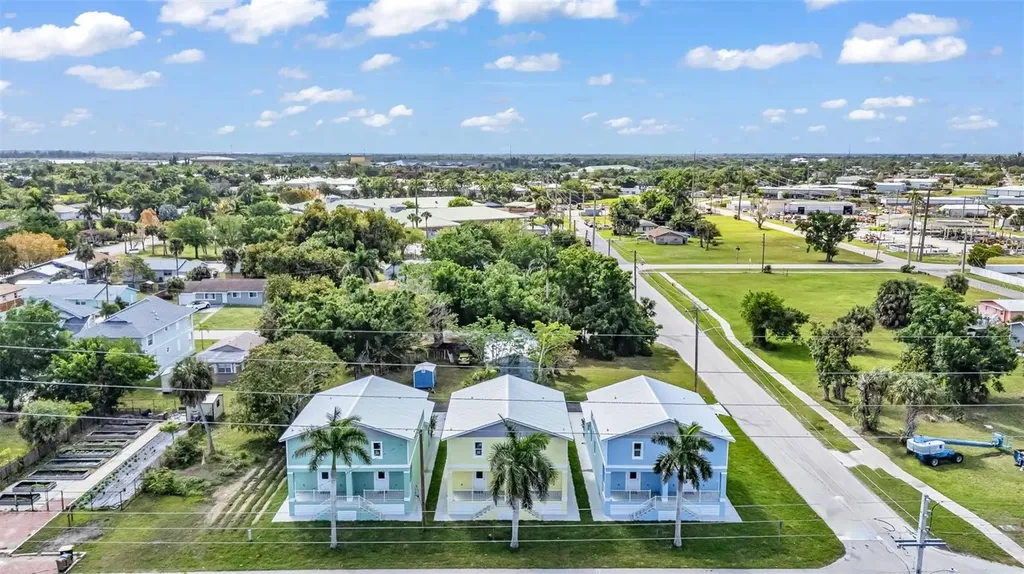 301 E Virginia Avenue Punta Gorda FL 33950