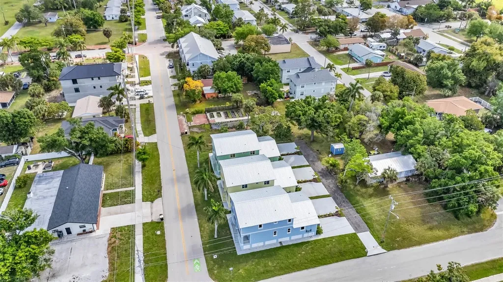 301 E Virginia Avenue Punta Gorda FL 33950