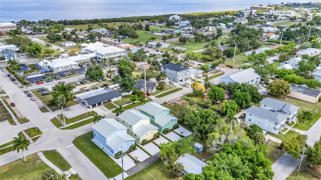 301 E Virginia Avenue Punta Gorda FL 33950