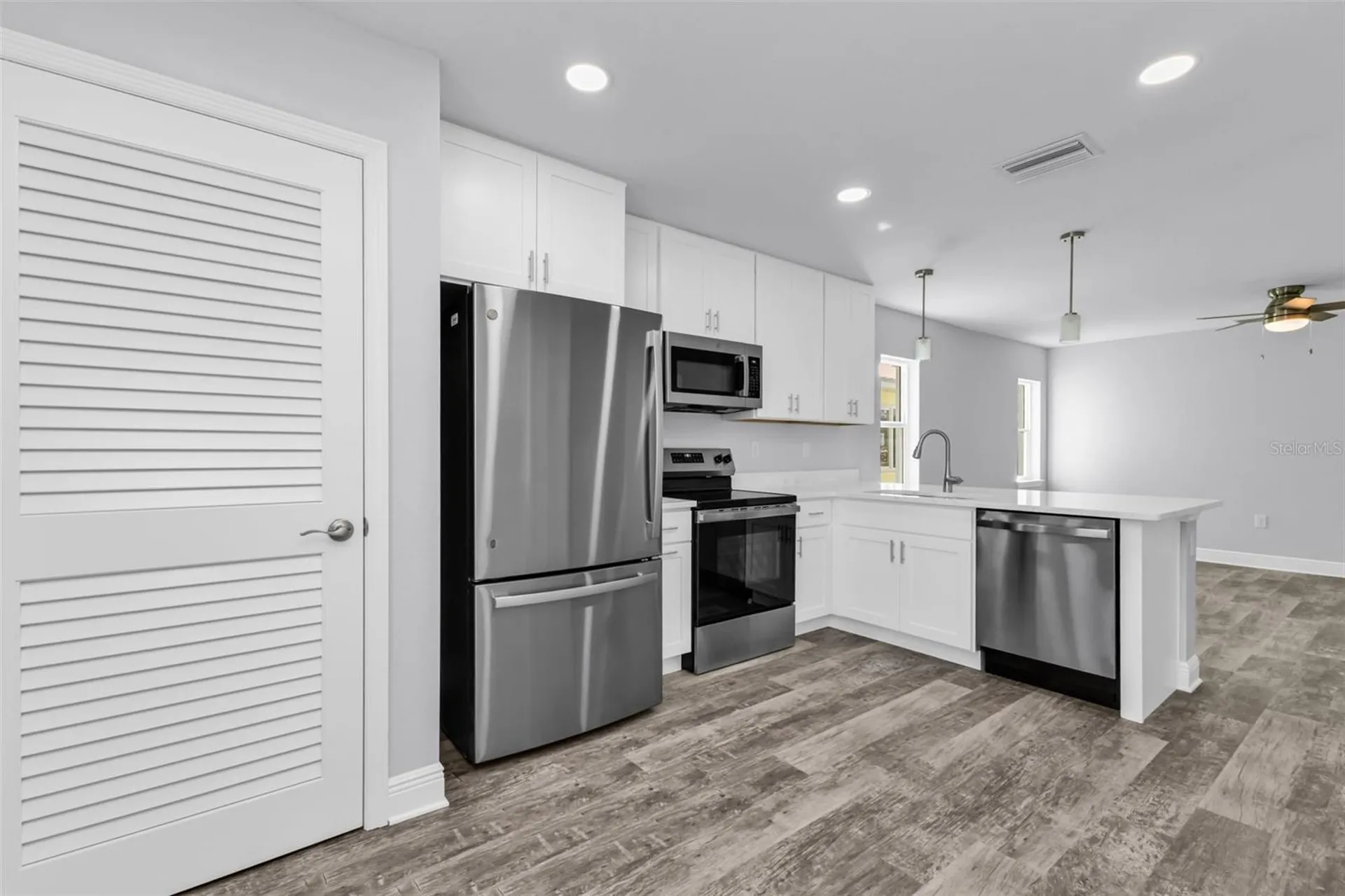 301 E Virginia Avenue Punta Gorda FL 33950