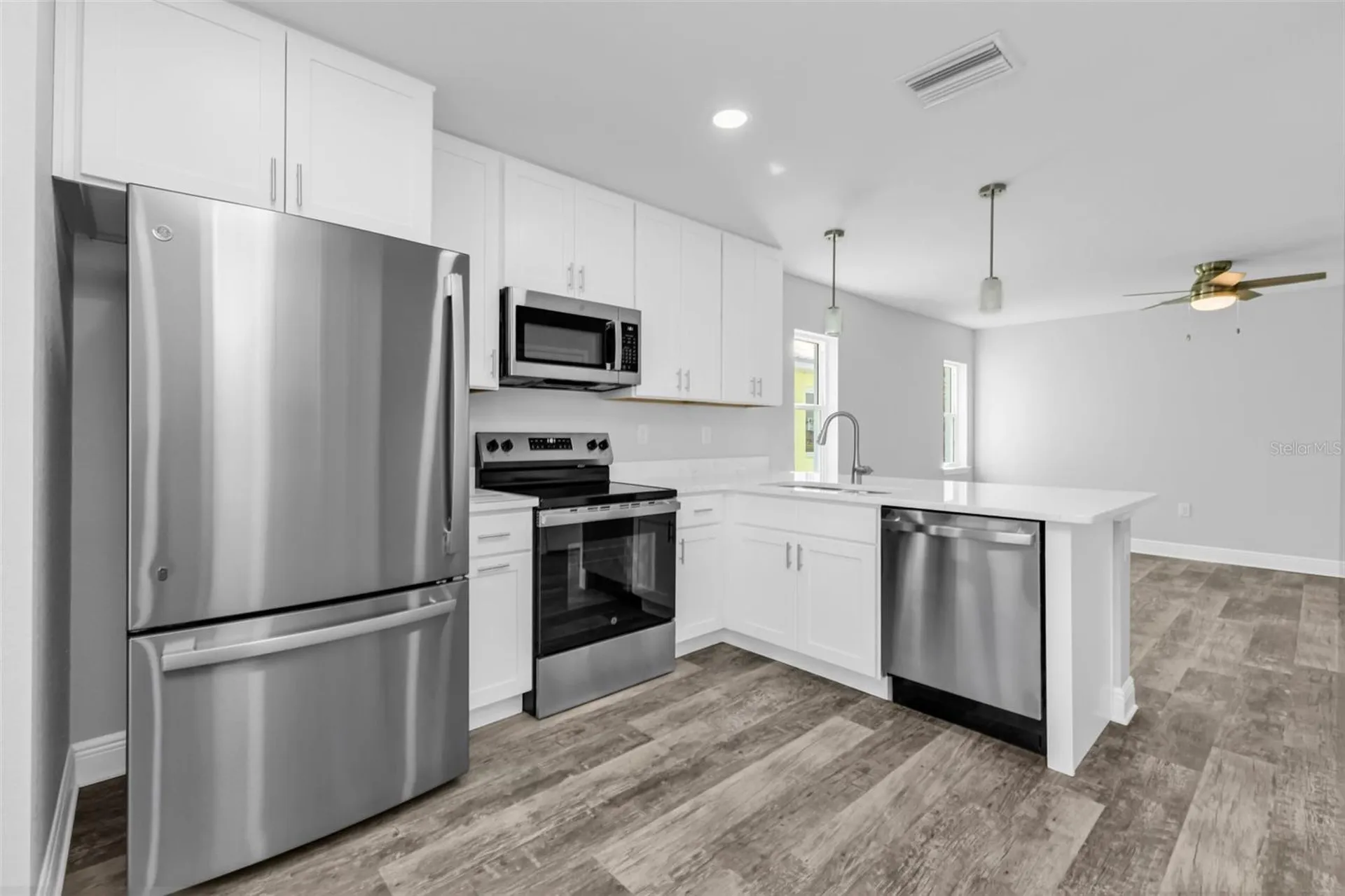 301 E Virginia Avenue Punta Gorda FL 33950