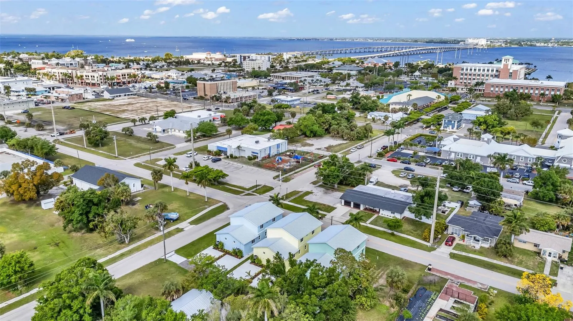 301 E Virginia Avenue Punta Gorda FL 33950