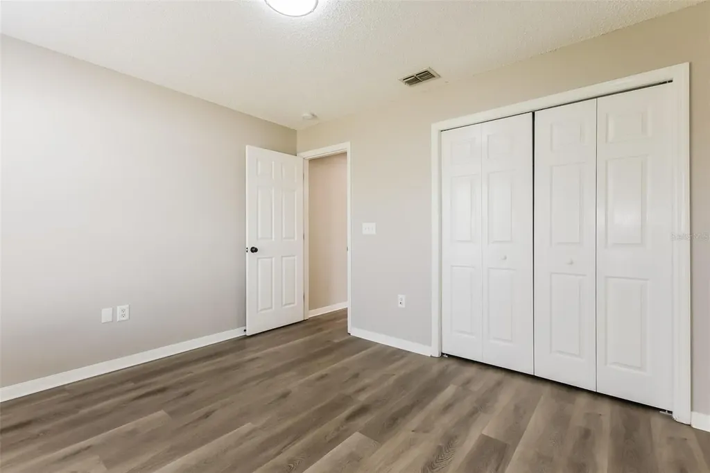 8157 Bristol Bay Avenue Lakeland FL 33810