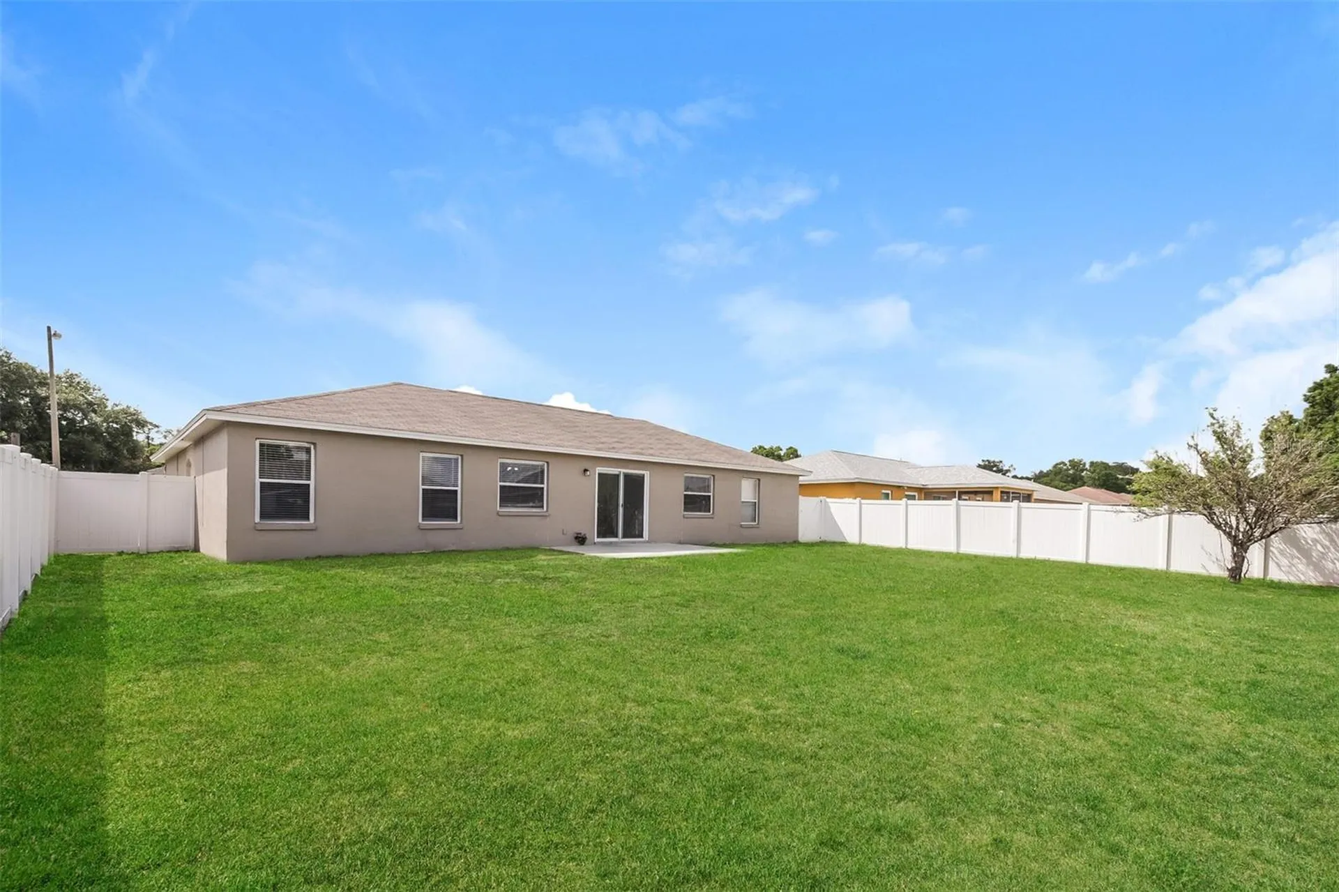 8157 Bristol Bay Avenue Lakeland FL 33810