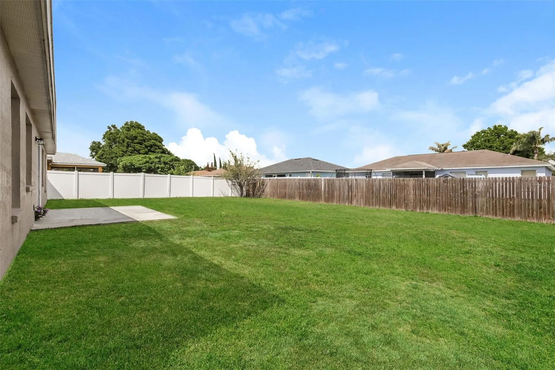 8157 Bristol Bay Avenue Lakeland FL 33810