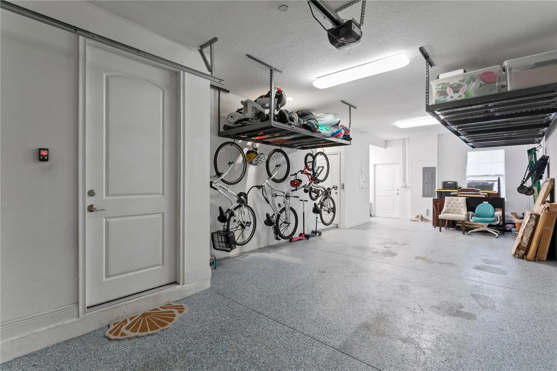 412 Regent Lane N St Petersburg FL 33701