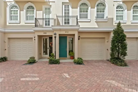 412 Regent Lane N St Petersburg FL 33701