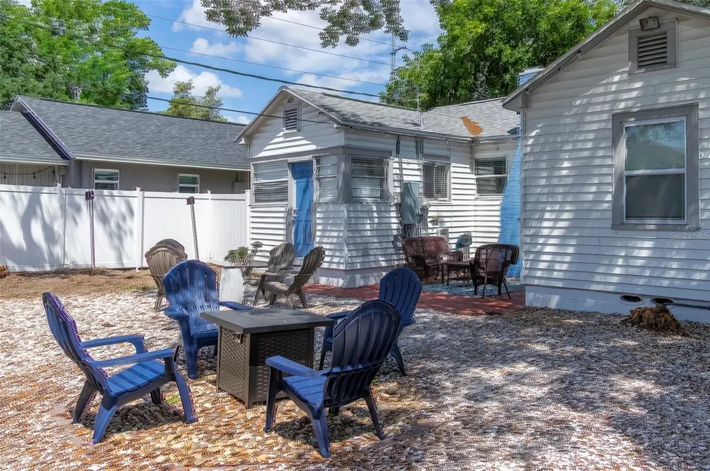 2180 7th Avenue N St Petersburg FL 33713