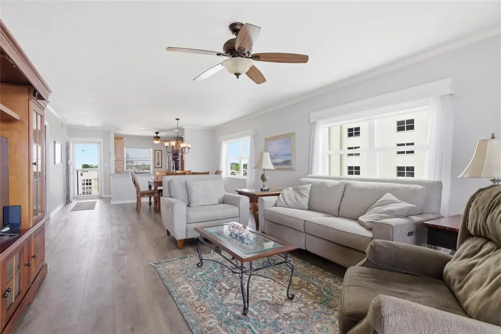 333 The Esplanade N Venice FL 34285