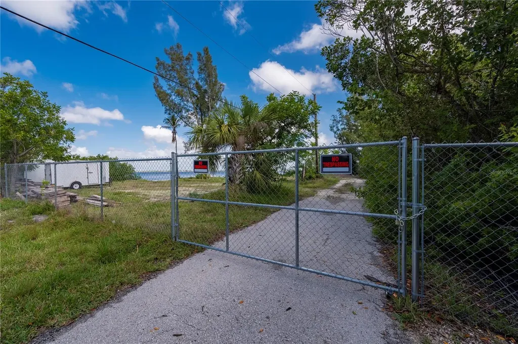 6141 Elliott Street Punta Gorda FL 33950