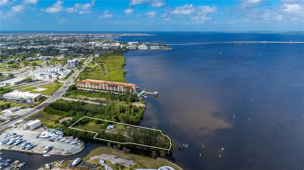 6141 Elliott Street Punta Gorda FL 33950