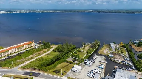 6141 Elliott Street Punta Gorda FL 33950